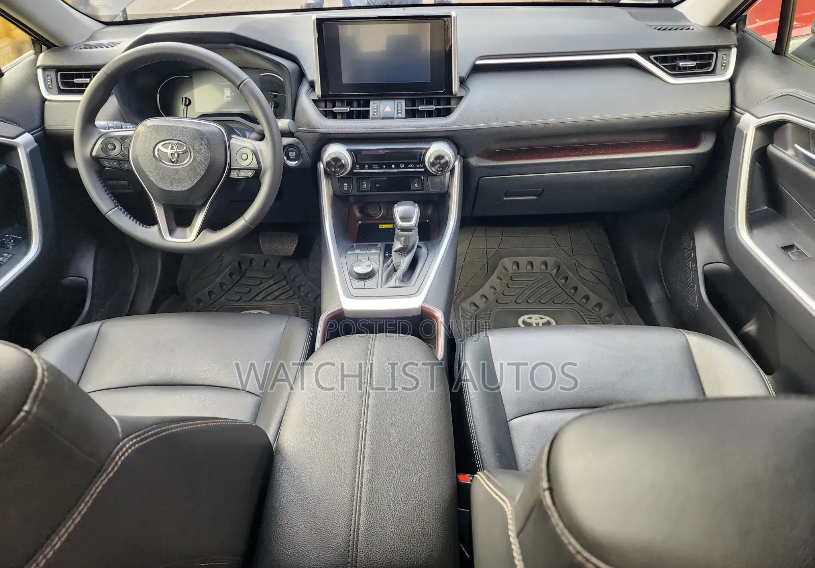 Toyota RAV4 2025 Gray