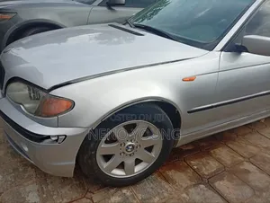 BMW 328i 2002 Silver