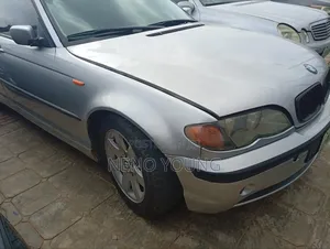 BMW 328i 2002 Silver