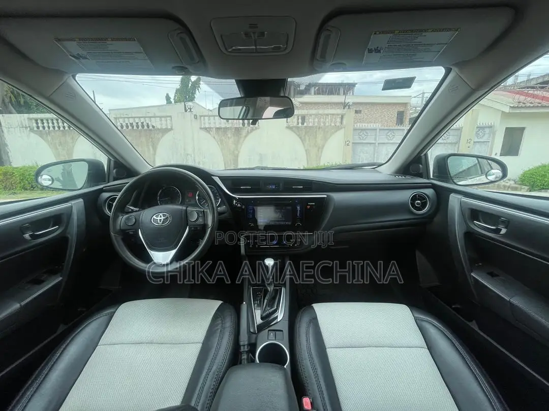 Toyota Corolla 2017 White