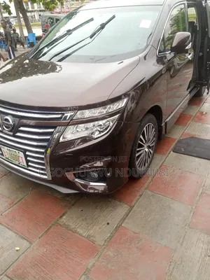 Nissan Elgrand SV Premium 2014 Maroon