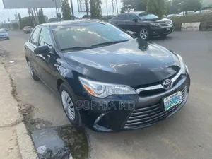 Toyota Camry 2016 Black