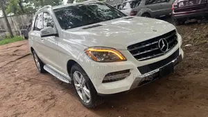 Mercedes-Benz M Class ML 350 4Matic 2013 White