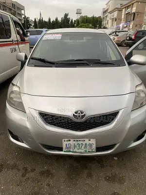 Toyota Yaris 1.0 VVT-i 2008 Gray