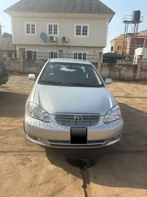 Toyota Corolla Sedan Automatic 2003 Silver