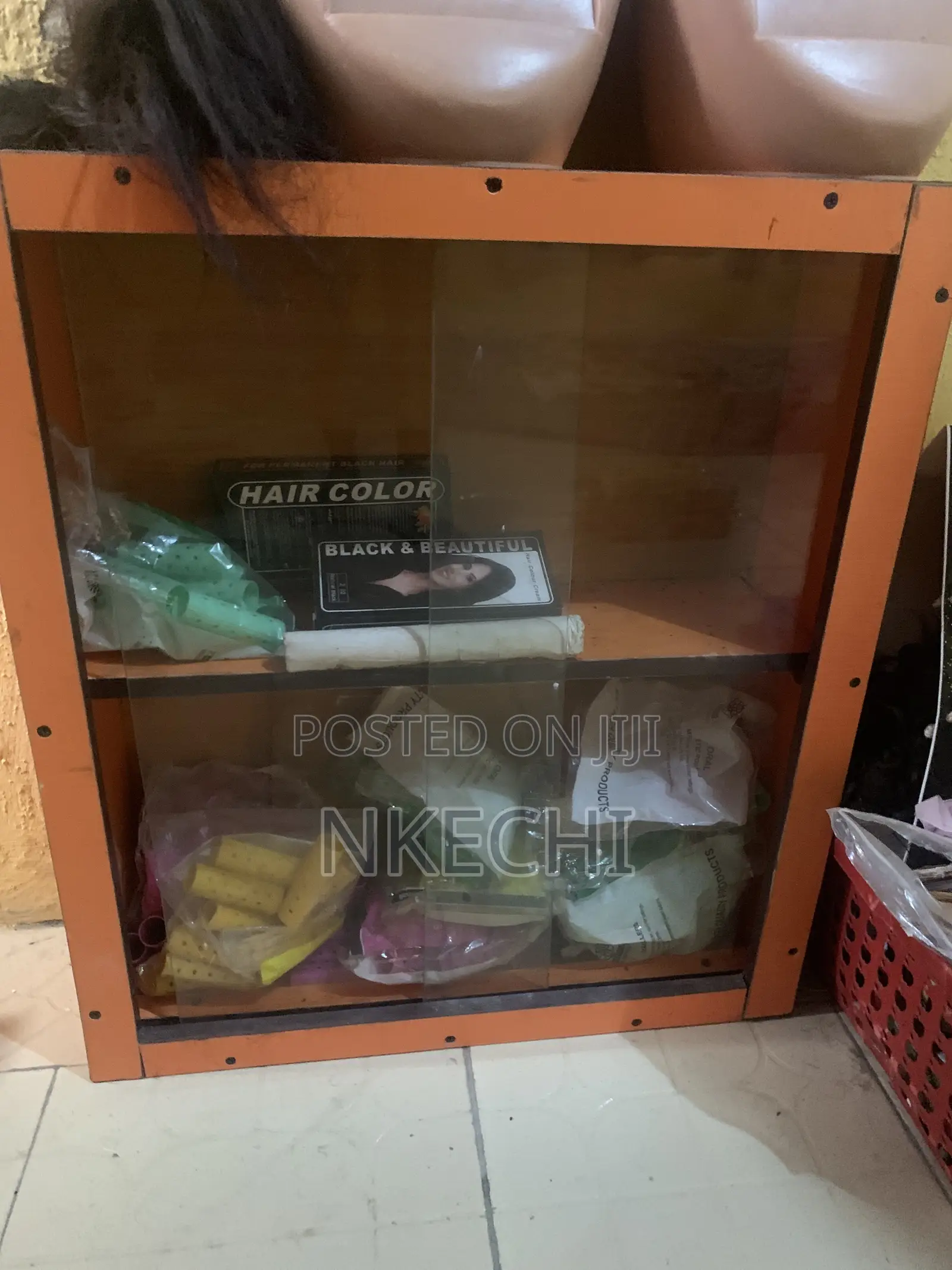 Show Glass
