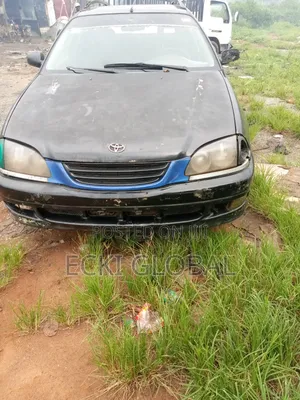 Toyota Avensis 2.0 SR D4-D 1999 Black