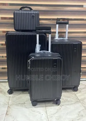 Set by 4 Foreign Luggages