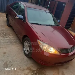 Toyota Camry 2006 Red