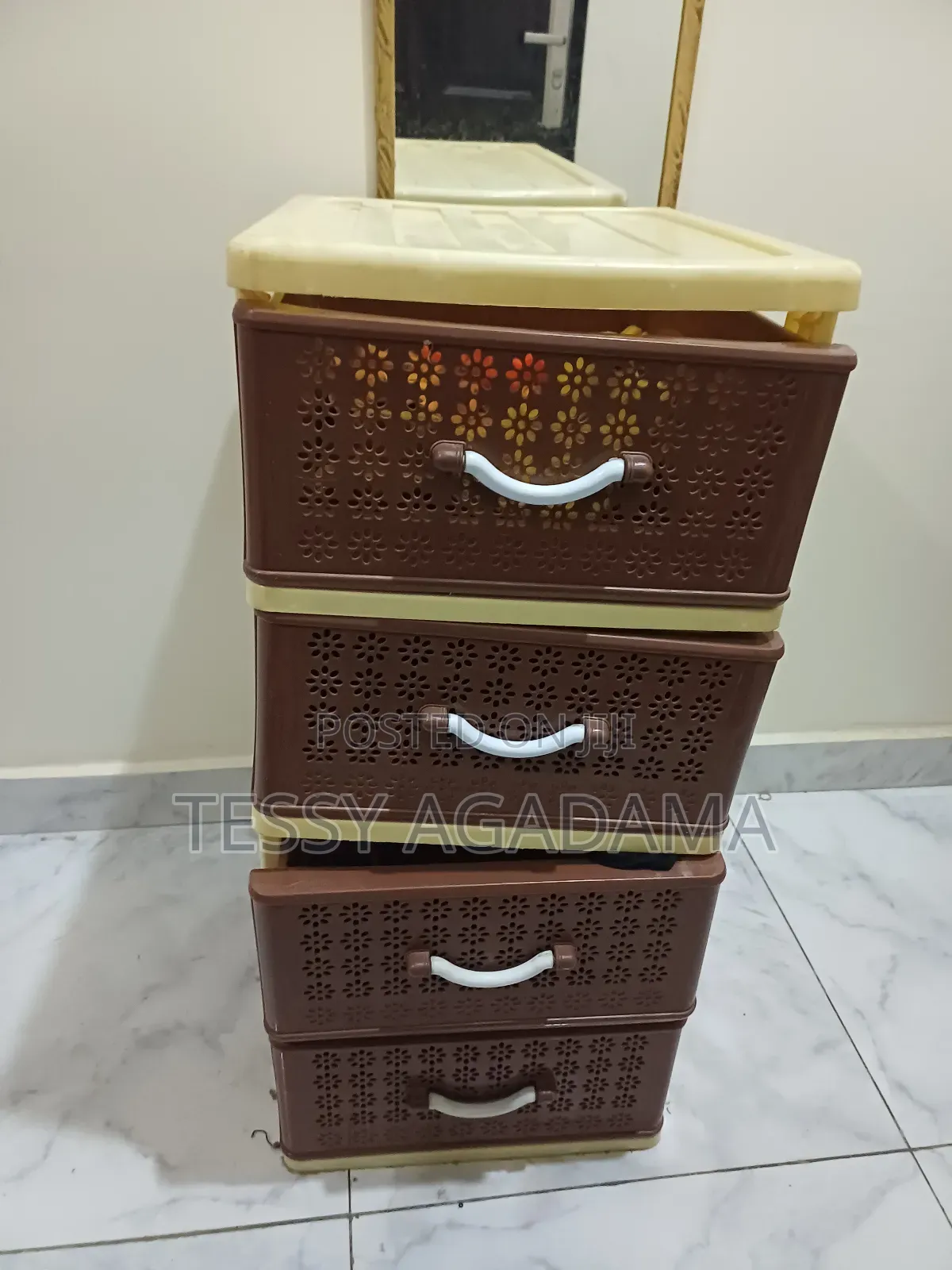 Plastic Cabinet