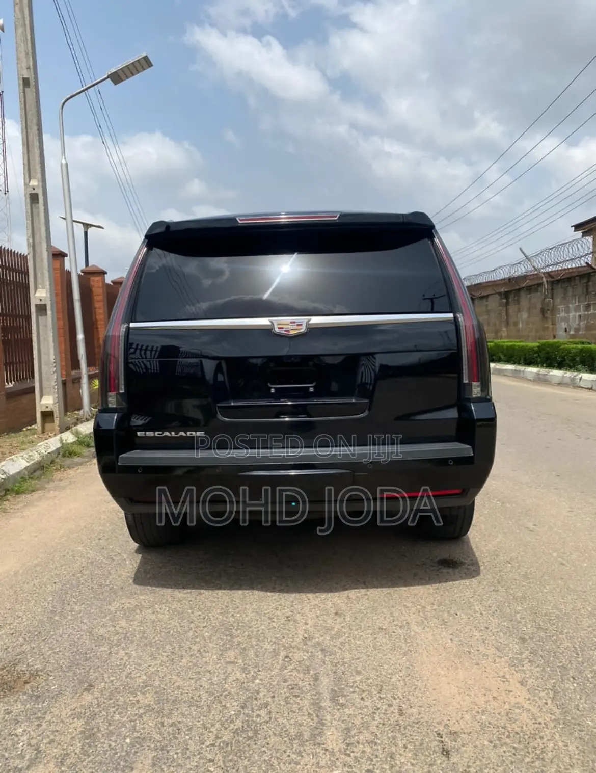Cadillac Escalade ESV 2016