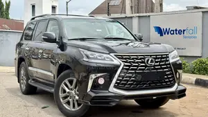 Lexus LX 570 AWD 2013 Black