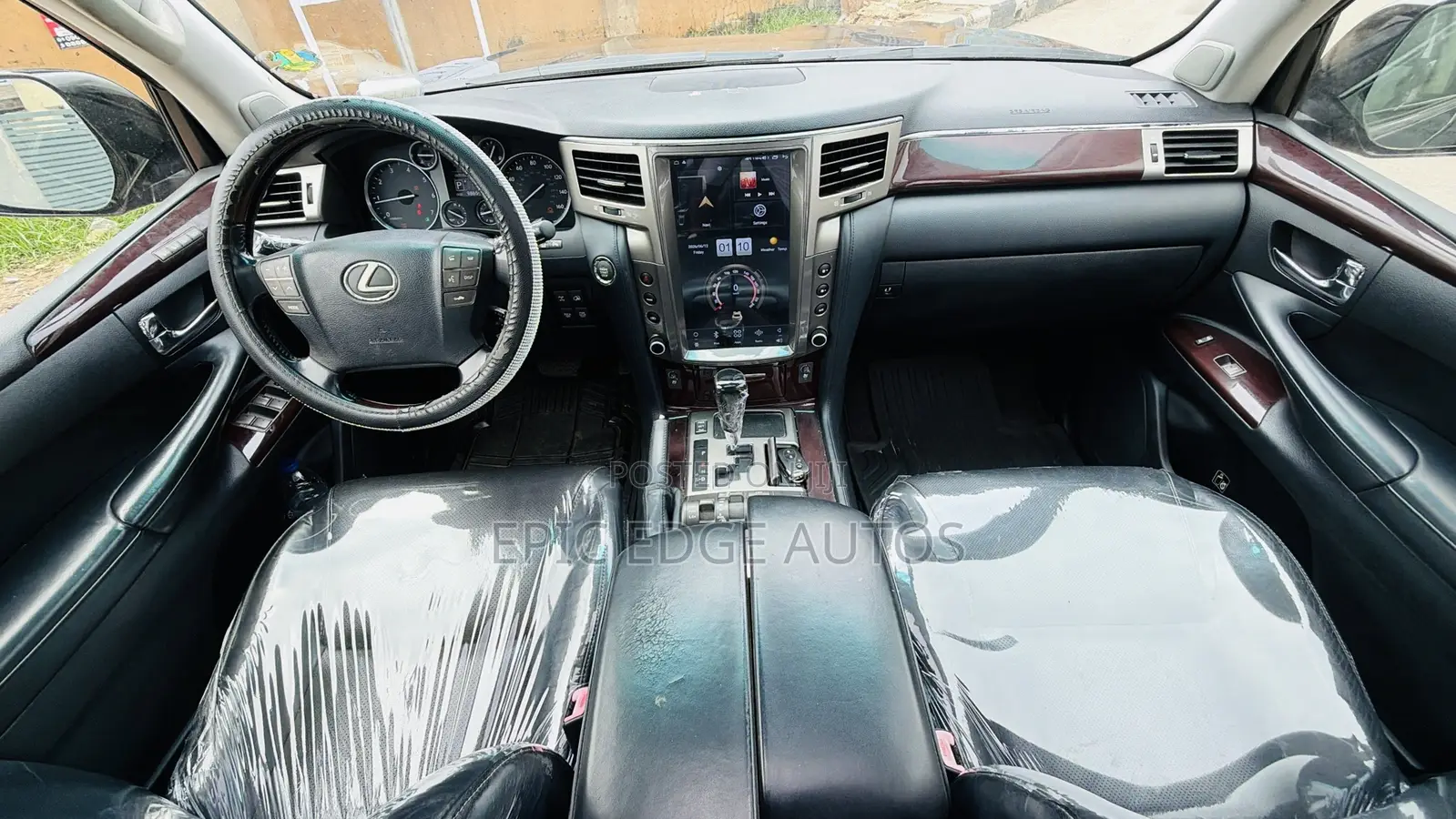 Lexus LX 570 AWD 2013 Black