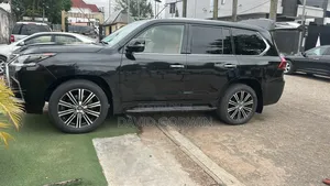 Lexus LX 2018 Black