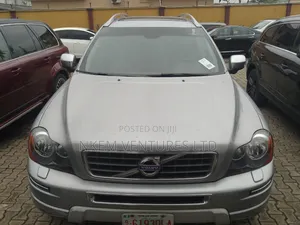 Volvo XC90 2013 Silver