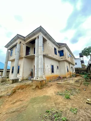 5bdrm Duplex in Osongama, Uyo for sale