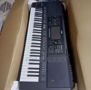 Yamaha PSR Sx720 Electronic Keyboard