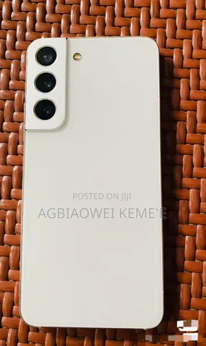 Samsung Galaxy S22 5G 256 GB White