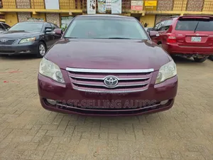 Toyota Avalon 2005 Burgundy
