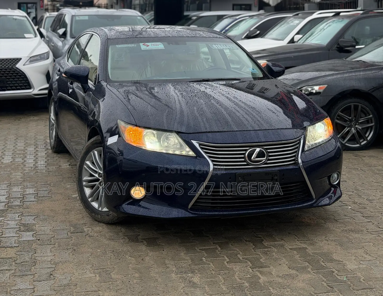 Lexus ES 2013 Blue