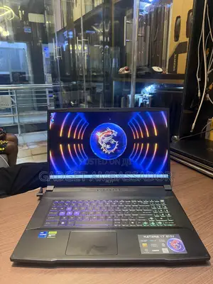 Laptop MSI Katana 17 32GB Intel Core i7 SSD 1T