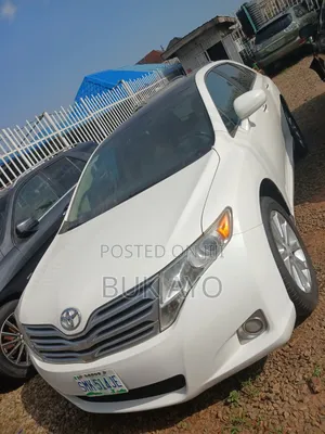 Toyota Venza 2011 White