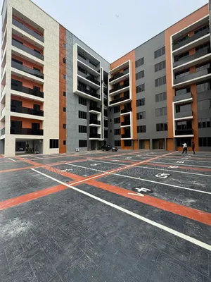 3bdrm Apartment in Lekki Phase 1 for rent