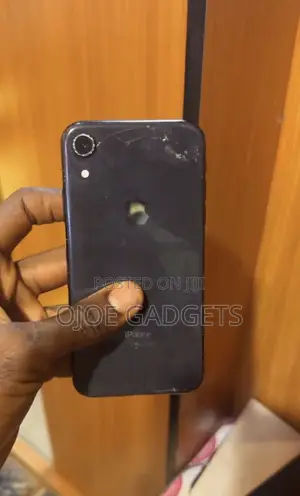 Apple iPhone XR 64 GB Black