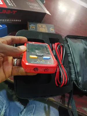 Unit Panel Wattage Tester - Multimeter.