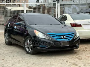 Hyundai Sonata 2011 Black