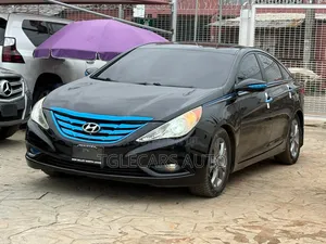 Hyundai Sonata 2011 Black