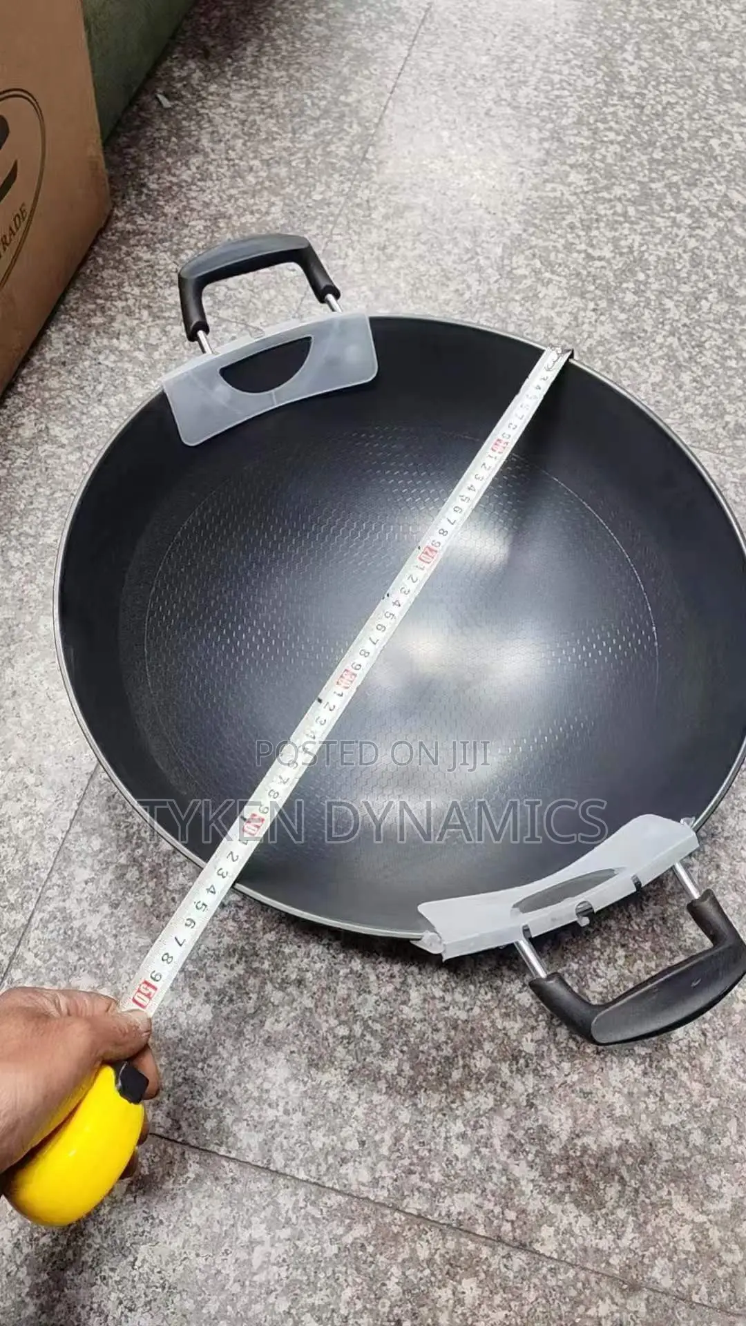 44cm Iron Wok Pan-Black