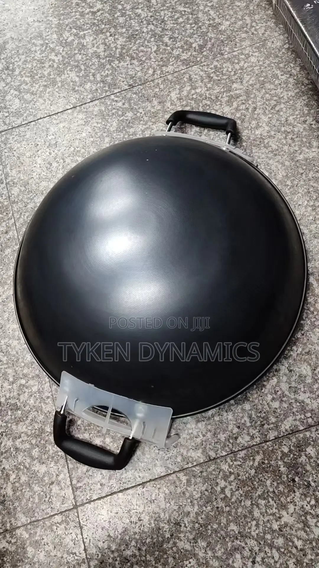 44cm Iron Wok Pan-Black