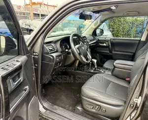 Toyota 4-Runner 2018 Gray