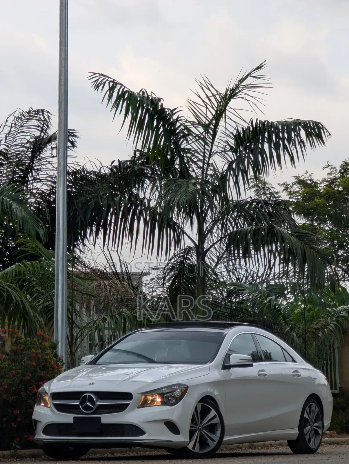 Mercedes-Benz CLA-Class 2019 White