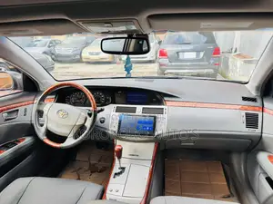 Toyota Avalon Limited 2006 Gray