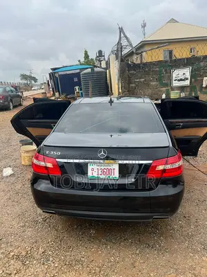 Mercedes-Benz E350 2012 Black