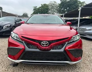 Toyota Camry 2020 Red