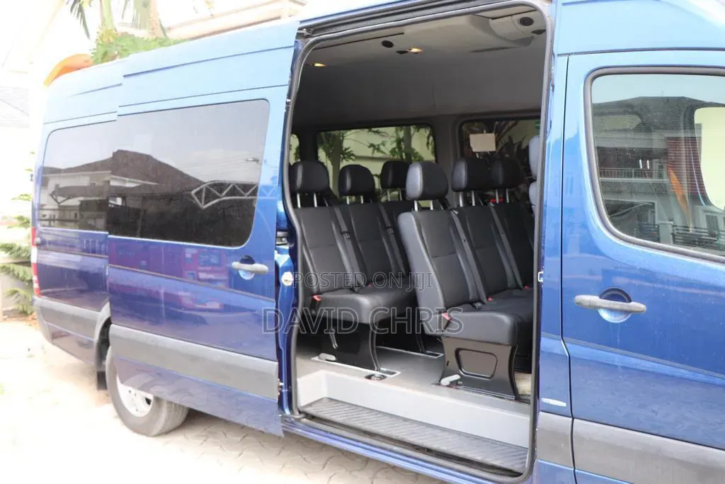 Mercedes-Benz Sprinter 2014 Blue