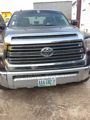 Toyota Tundra 2015