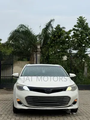 Toyota Avalon 2014 White