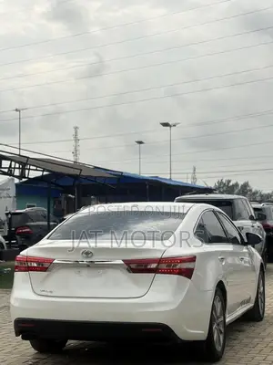 Toyota Avalon 2014 White