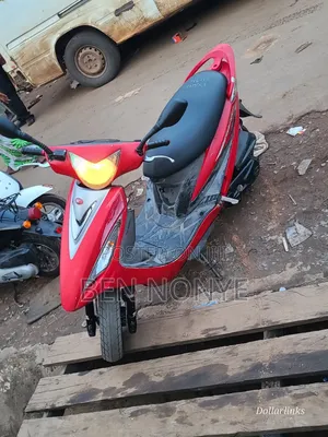 Kymco 2020 White