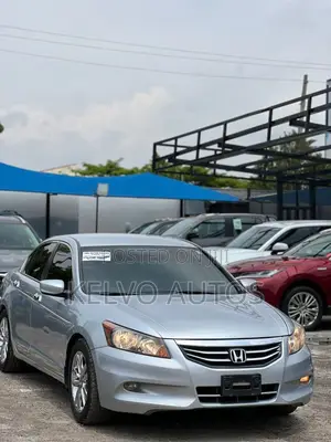 Honda Accord 2010 Silver