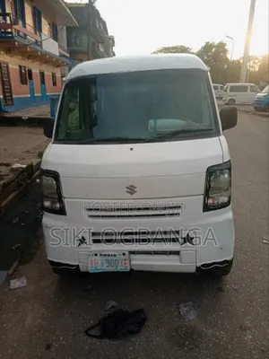 Suzuki Every 2012 White