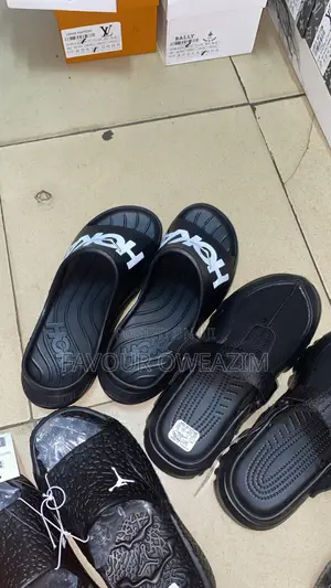 Quality Men’S Slides