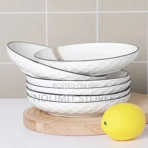 4pcs Simple Style Ceramic Bowls