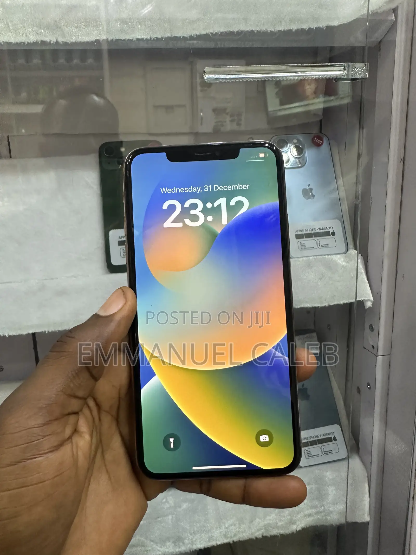 Apple iPhone 11 Pro Max 64 GB Gold