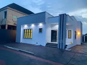 3bdrm Bungalow in Temidire Estate for sale