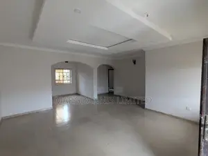 2bdrm Block of Flats in Igbe, Igbogbo for rent